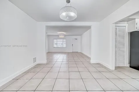 2171 SW 21st Street Miami FL 33145