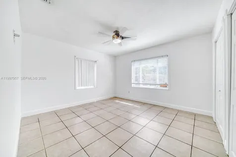 2171 SW 21st Street Miami FL 33145