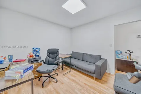 2171 SW 21st Street Miami FL 33145