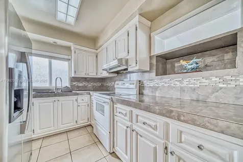 2171 SW 21st Street Miami FL 33145