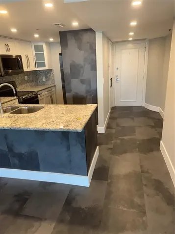 1717 N Bayshore Drive Miami FL 33132