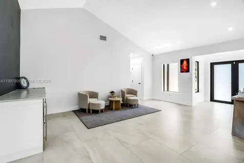 8611 SW 82nd Terrace Miami FL 33143