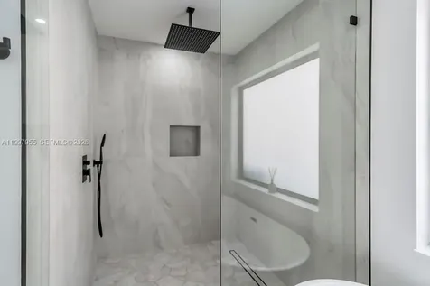8611 SW 82nd Terrace Miami FL 33143