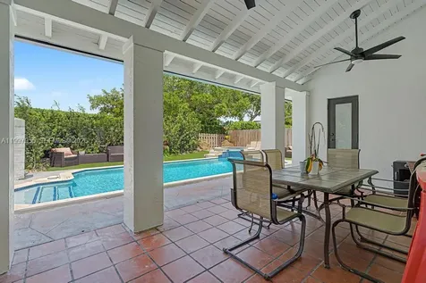 8611 SW 82nd Terrace Miami FL 33143