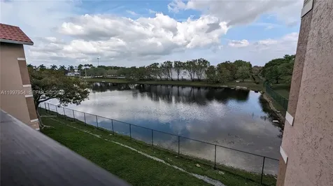 151 SW 117th Avenue Pembroke Pines FL 33025