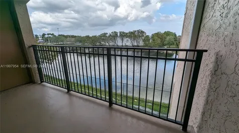 151 SW 117th Avenue Pembroke Pines FL 33025