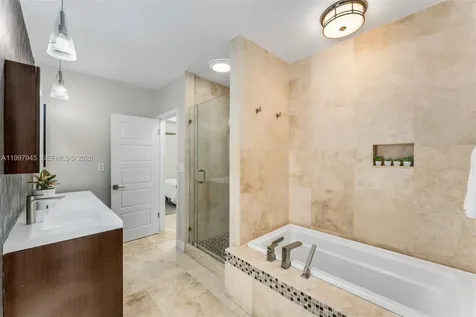 611 Santurce Avenue Coral Gables FL 33143