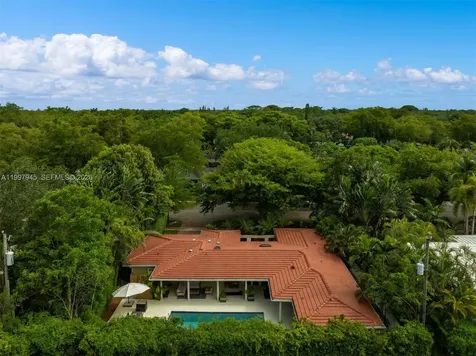611 Santurce Avenue Coral Gables FL 33143