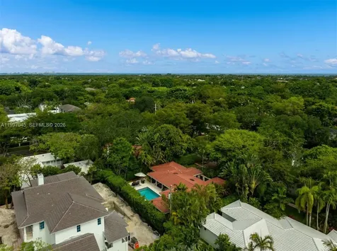 611 Santurce Avenue Coral Gables FL 33143