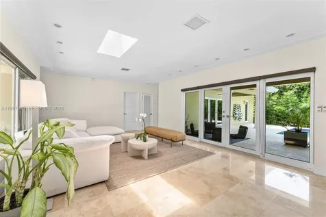 611 Santurce Avenue Coral Gables FL 33143