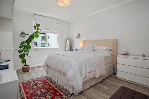 1 Century Lane Miami Beach FL 33139