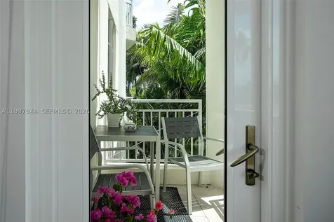 1 Century Lane Miami Beach FL 33139