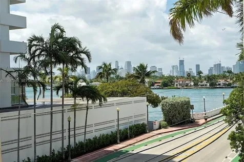 1 Century Lane Miami Beach FL 33139