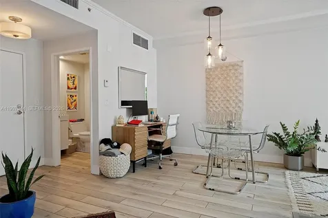 1 Century Lane Miami Beach FL 33139