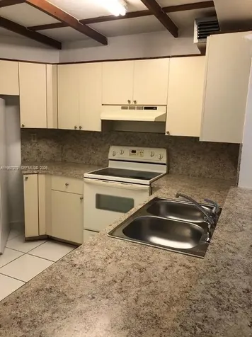 10241 NW 9th Street Circle Miami FL 33172