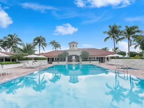 20000 E Country Club Drive Aventura FL 33180