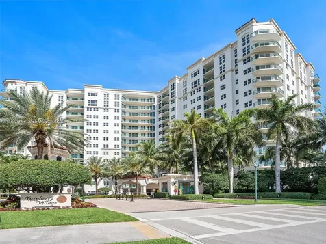 20000 E Country Club Drive Aventura FL 33180