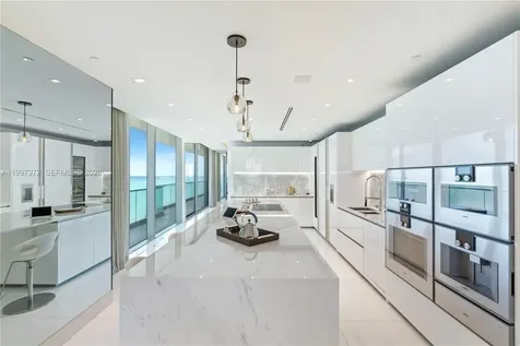 10203 Collins Avenue Bal Harbour FL 33154