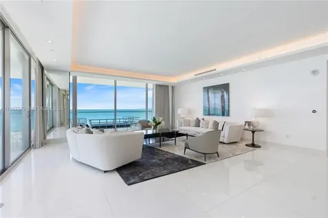 10203 Collins Avenue Bal Harbour FL 33154