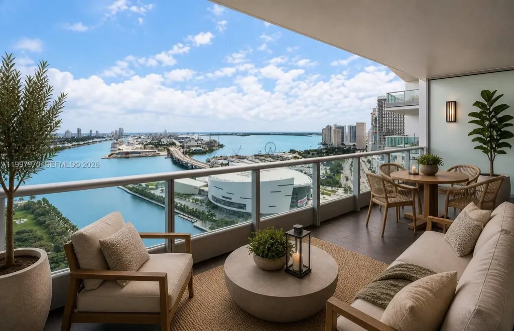 900 Biscayne Boulevard Miami FL 33132