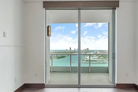 900 Biscayne Boulevard Miami FL 33132