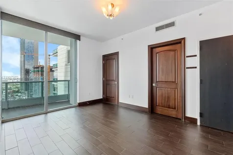 900 Biscayne Boulevard Miami FL 33132