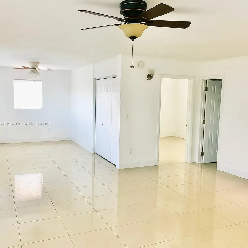 1025 SE 15th Street Fort Lauderdale FL 33316
