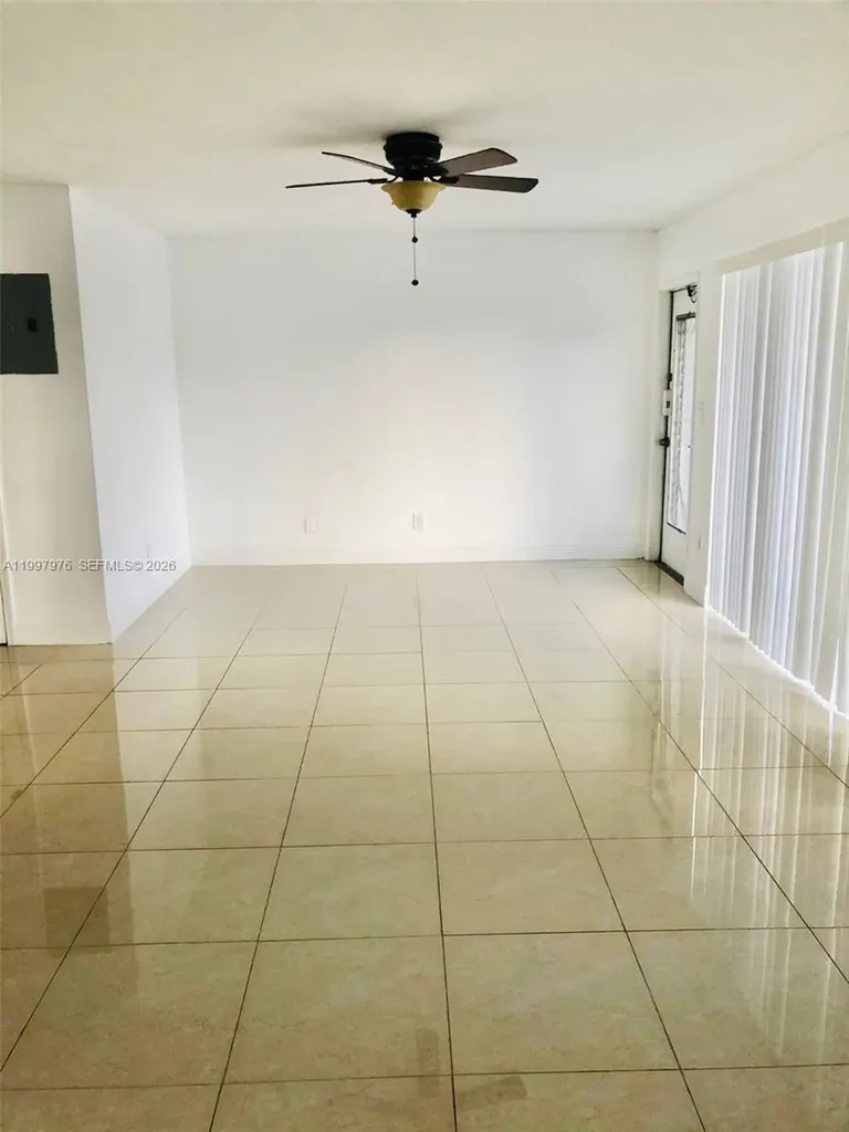 1025 SE 15th Street Fort Lauderdale FL 33316