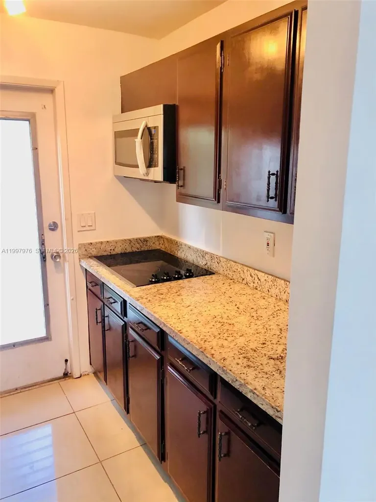 1025 SE 15th Street Fort Lauderdale FL 33316