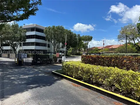 10854 N Kendall Drive Miami FL 33176