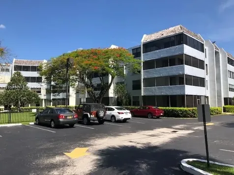 10854 N Kendall Drive Miami FL 33176