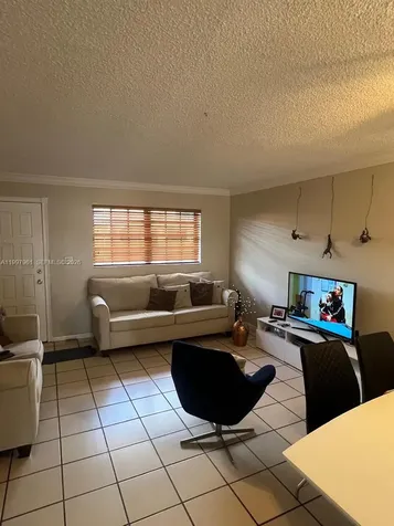 1298 W 51st Place Hialeah FL 33012