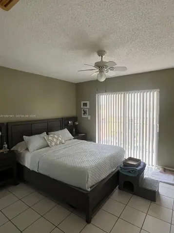 1298 W 51st Place Hialeah FL 33012