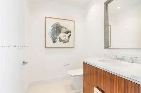 15701 Collins Avenue Sunny Isles Beach FL 33160