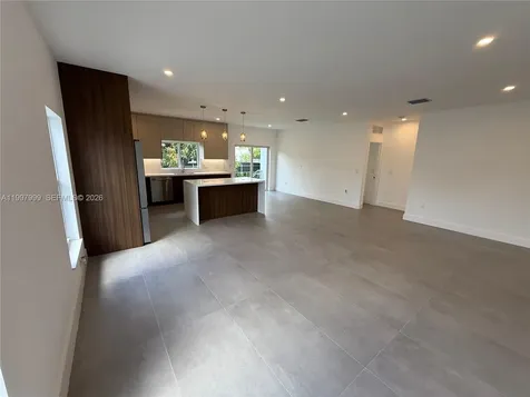 3431 NW 14th Terrace Miami FL 33125