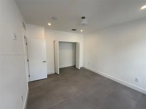 3431 NW 14th Terrace Miami FL 33125