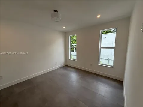 3431 NW 14th Terrace Miami FL 33125