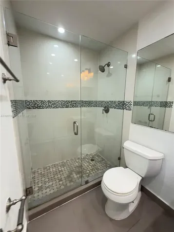 907 NE 199th Street Miami FL 33179