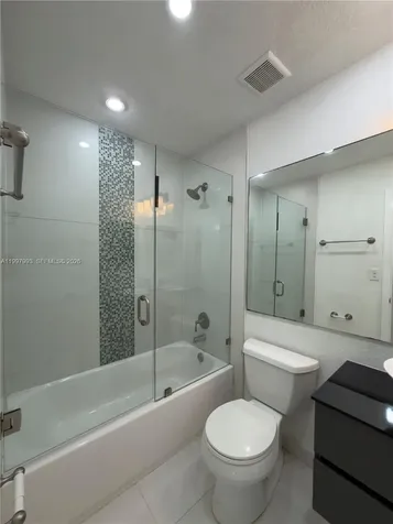 907 NE 199th Street Miami FL 33179