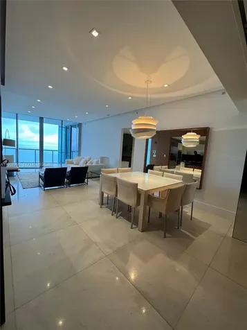 17121 Collins Avenue Sunny Isles Beach FL 33160