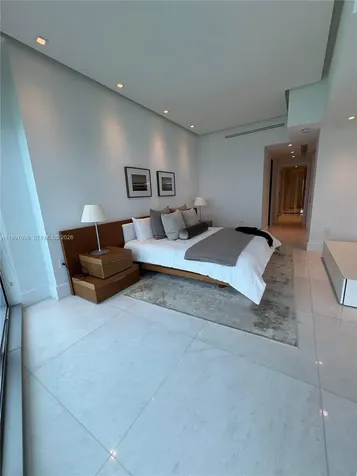 17121 Collins Avenue Sunny Isles Beach FL 33160