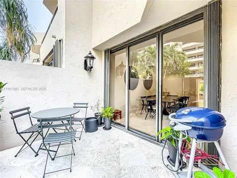 201 Crandon Boulevard Key Biscayne FL 33149