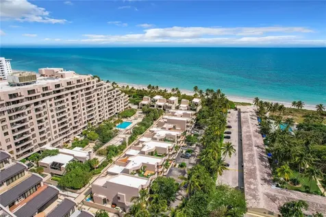 201 Crandon Boulevard Key Biscayne FL 33149