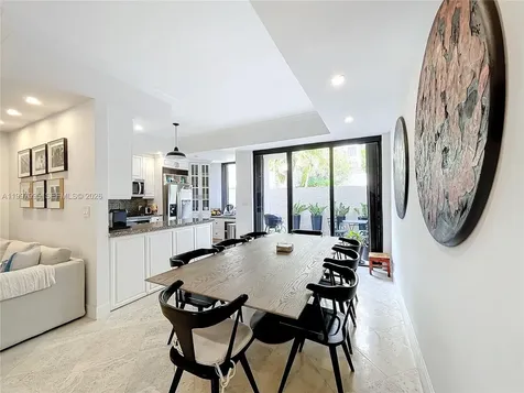 201 Crandon Boulevard Key Biscayne FL 33149