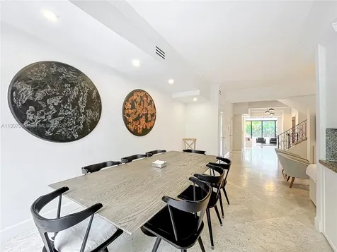 201 Crandon Boulevard Key Biscayne FL 33149