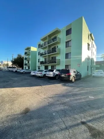 1530 SW 2nd Street Miami FL 33135