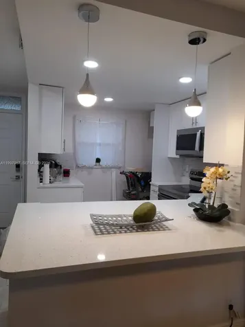 1541 S Ocean Boulevard Lauderdale By The Sea FL 33062