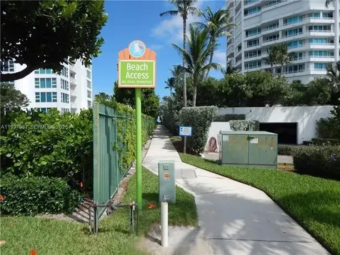1541 S Ocean Boulevard Lauderdale By The Sea FL 33062