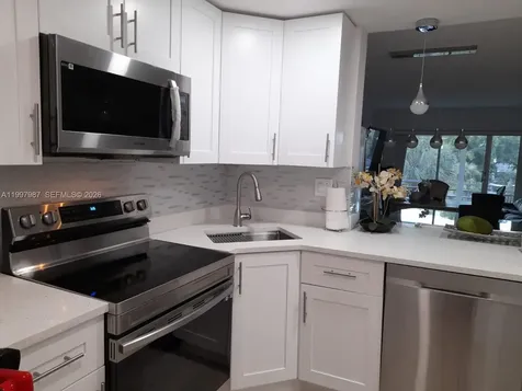 1541 S Ocean Boulevard Lauderdale By The Sea FL 33062