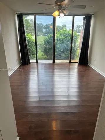 1691 Fairway Road Pembroke Pines FL 33026